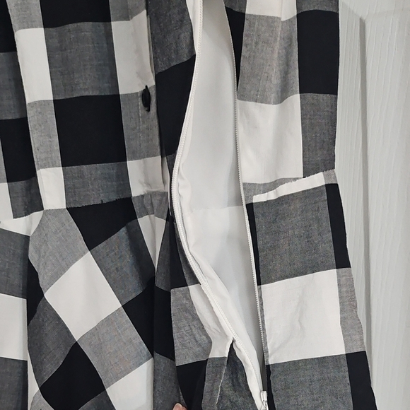 Julia Jordan Checkered Cotton Dress - Picture 2 of 9